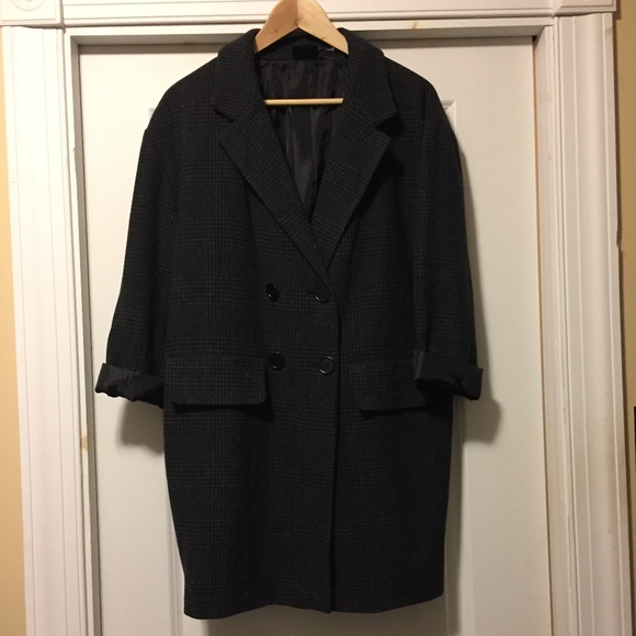 Trouve Jackets & Blazers - Trouve Lightweight Wool Coat - Size: Medium